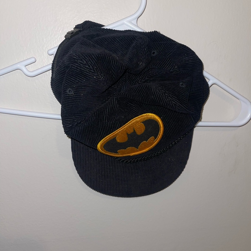 Unisex Vintage Black Corduroy Cap with Batman Logo - DC Comics
